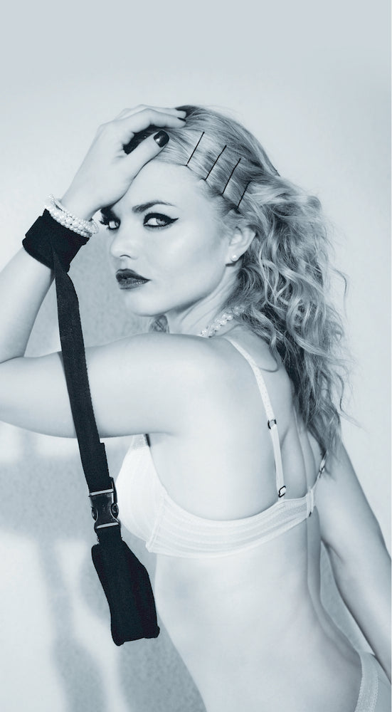 Sex & Mischief Adjustable Handcuff - iVenuss